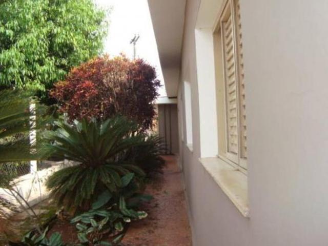 Casa venda em Uchoa