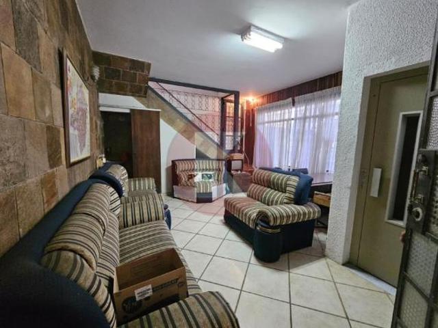 Casa venda em Regional Centro-Sul, Belo Horizonte
