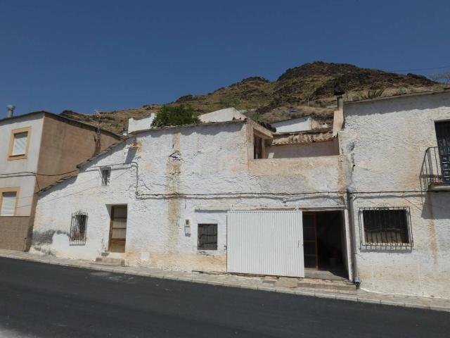 Casa en venta en Senés, Andalucía