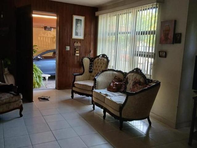 Casa Amplia en Venta