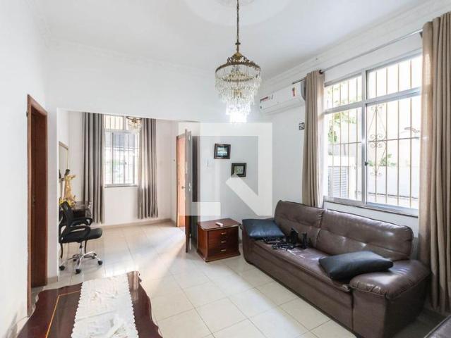 Casa aluguel em Região Geográfica Imediata do Rio de Janeiro, Região Metropolitana do Rio de Janeiro