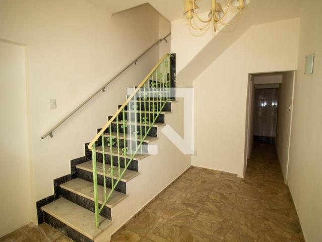 Casa aluguel em Região Geográfica Imediata do Rio de Janeiro, Região Metropolitana do Rio de Janeiro