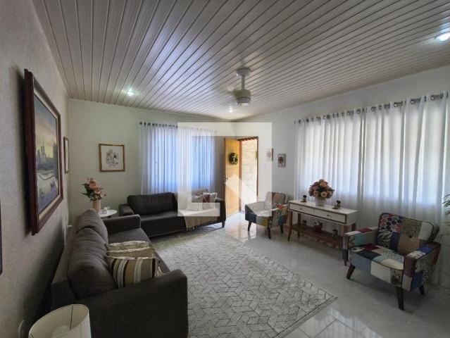 Casa aluguel em Região Geográfica Imediata do Rio de Janeiro, Região Metropolitana do Rio de Janeiro