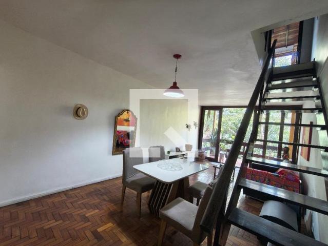 Casa aluguel em Região Geográfica Imediata do Rio de Janeiro, Região Metropolitana do Rio de Janeiro