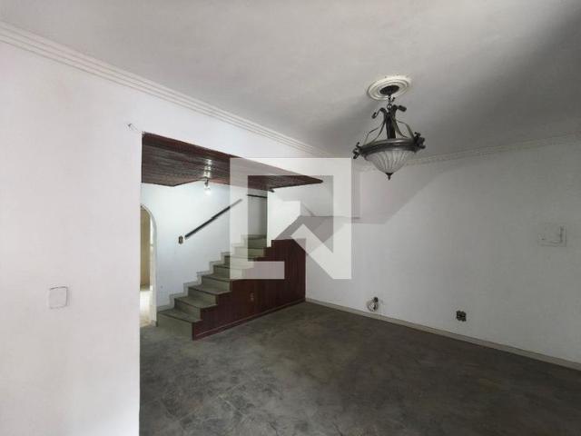 Casa aluguel em Região Geográfica Imediata do Rio de Janeiro, Região Metropolitana do Rio de Janeiro