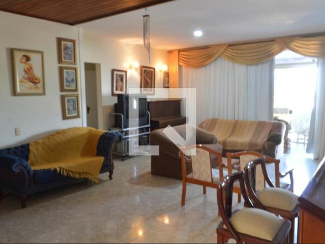 Casa aluguel em Região Geográfica Imediata do Rio de Janeiro, Região Metropolitana do Rio de Janeiro