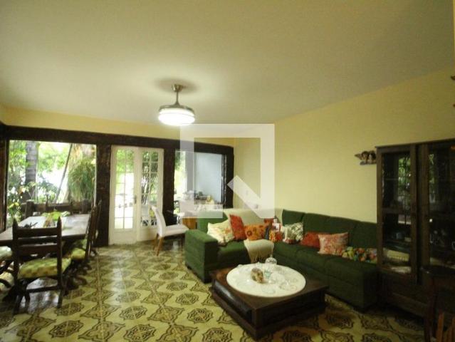 Casa aluguel em Região Geográfica Imediata do Rio de Janeiro, Região Metropolitana do Rio de Janeiro