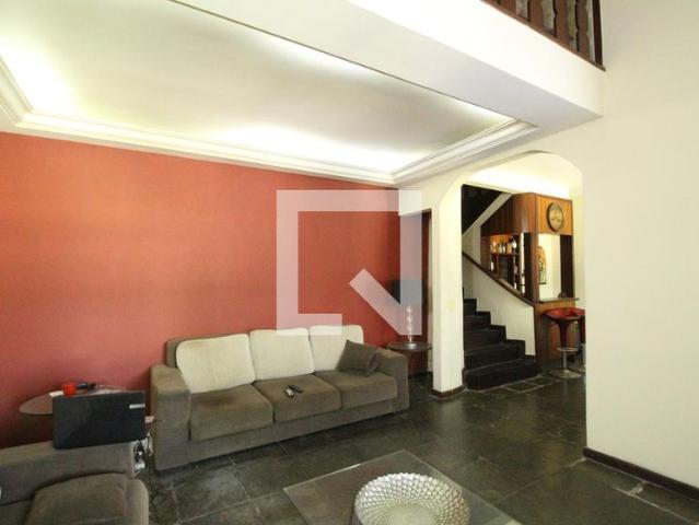 Casa aluguel em Região Geográfica Imediata do Rio de Janeiro, Região Metropolitana do Rio de Janeiro