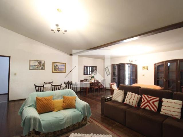 Casa aluguel em Região Geográfica Imediata do Rio de Janeiro, Região Metropolitana do Rio de Janeiro