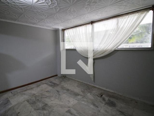 Casa aluguel em Região Geográfica Imediata do Rio de Janeiro, Região Metropolitana do Rio de Janeiro