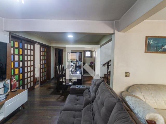 Casa aluguel em Região Geográfica Imediata de Belo Horizonte, Região Metropolitana de Belo Horizonte