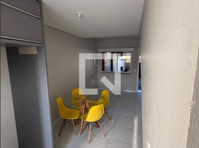 Casa aluguel em Região Geográfica Imediata de Florianópolis, São José