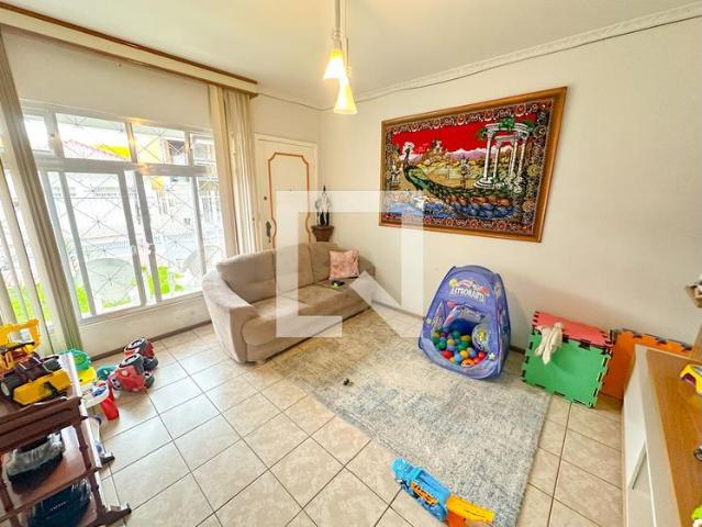 Casa aluguel em Região Geográfica Imediata de Florianópolis, São José