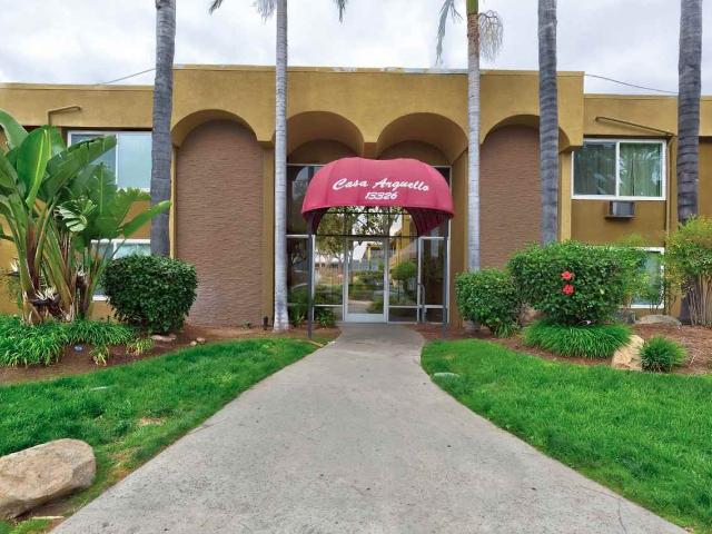 Apartment for rent in Poway, California