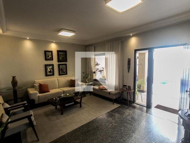 Casa aluguel em Região Geográfica Imediata de Salvador, Região Metropolitana de Salvador