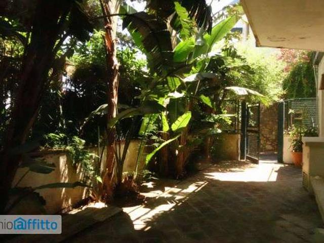 Villa Indipendente in affitto a Capomulini, Acireale