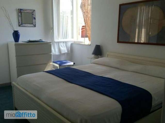 Villa Indipendente in affitto a Marina di Tor San Lorenzo Sud, Roma Capitale