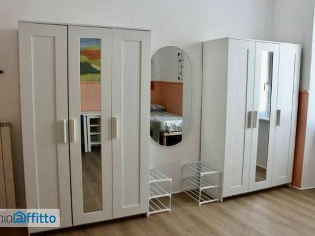 Villa Indipendente in affitto a Circoscrizione 6, Piemonte