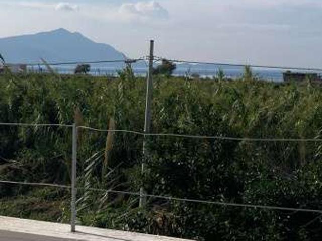 Villa Indipendente in affitto a Bacoli, Campania