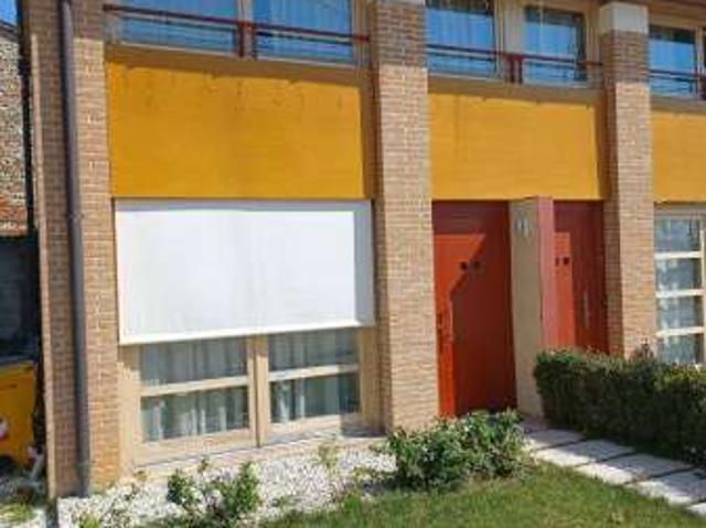 Villa Indipendente in affitto a Fonte, Altivole