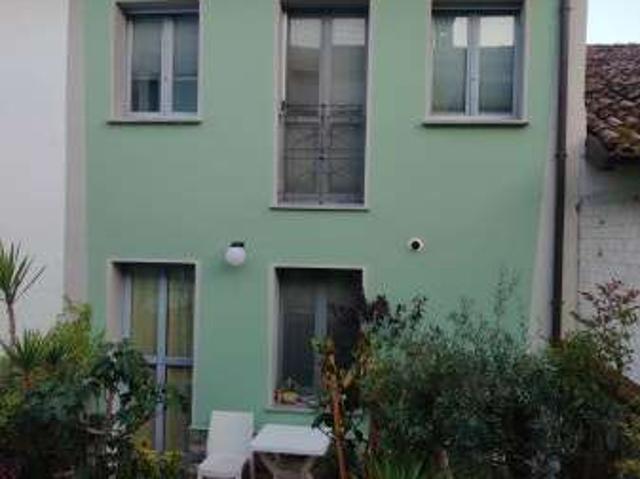 Villa Indipendente in affitto a Pizzighettone, Lombardia