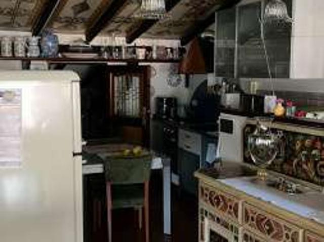 Villa Indipendente in affitto a Rova, Gazzaniga