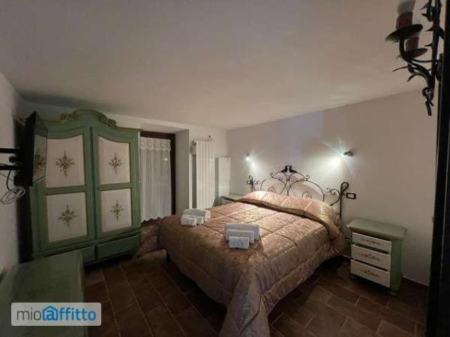 Villa Indipendente in affitto a Rocca Di Mezzo, Abruzzo