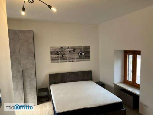 Villa Indipendente in affitto a Piemonte, Biella