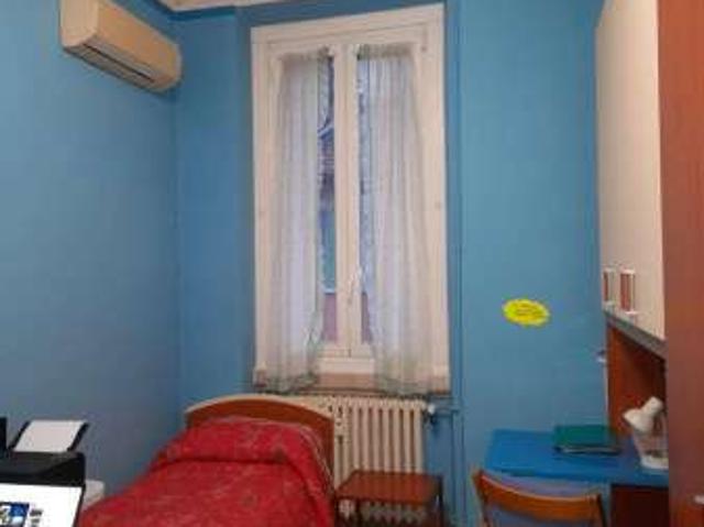 Villa Indipendente in affitto a Municipio 8 di Milano, Milano