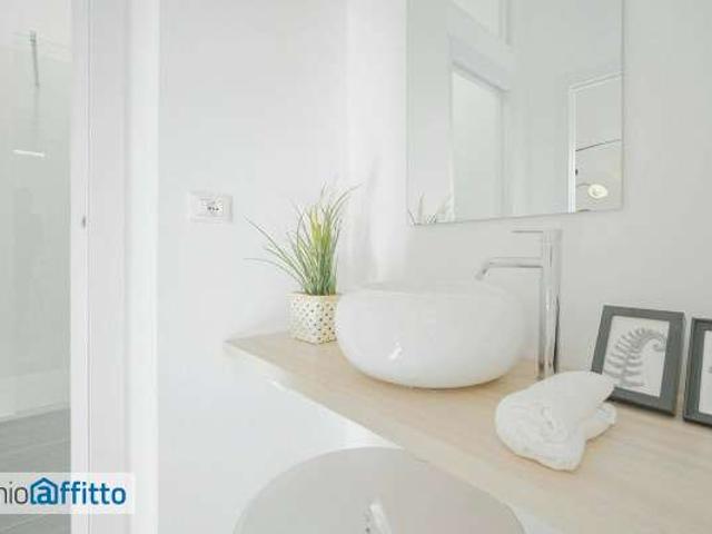 Villa Indipendente in affitto a Milano