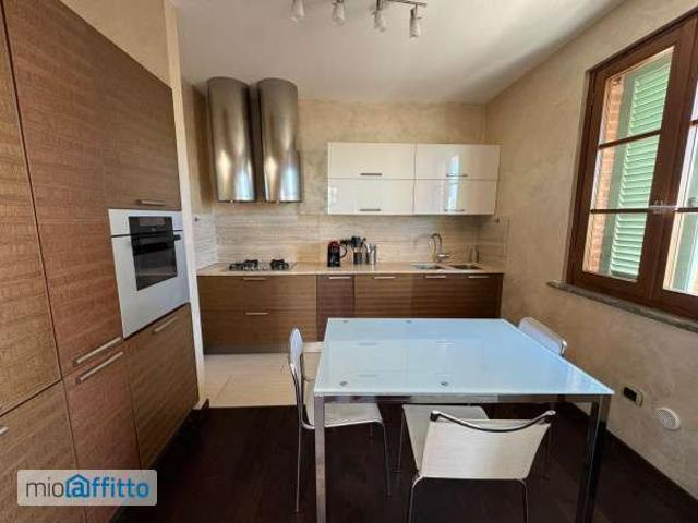 Villa Indipendente in affitto a Ponsacco, Toscana