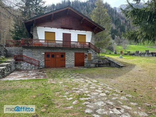 Villa Indipendente in affitto a Le Chardonney, Champorcher