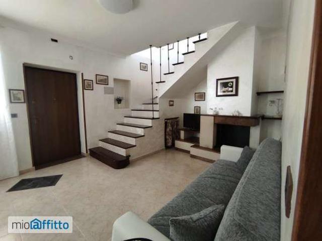 Villa Indipendente in affitto a Calabria, Crotone