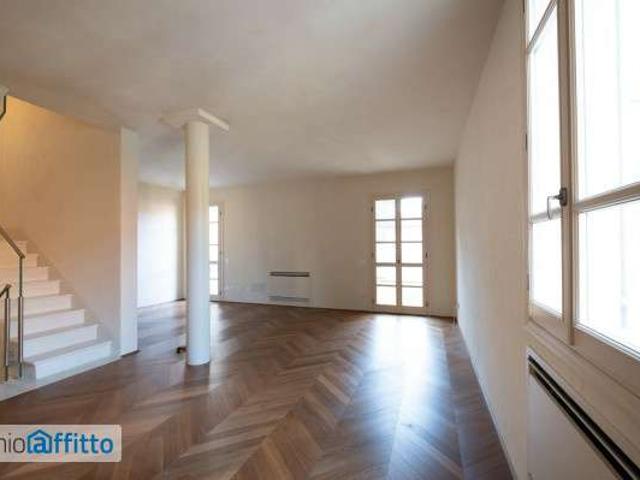 Villa Indipendente in affitto a Galvani, Bologna