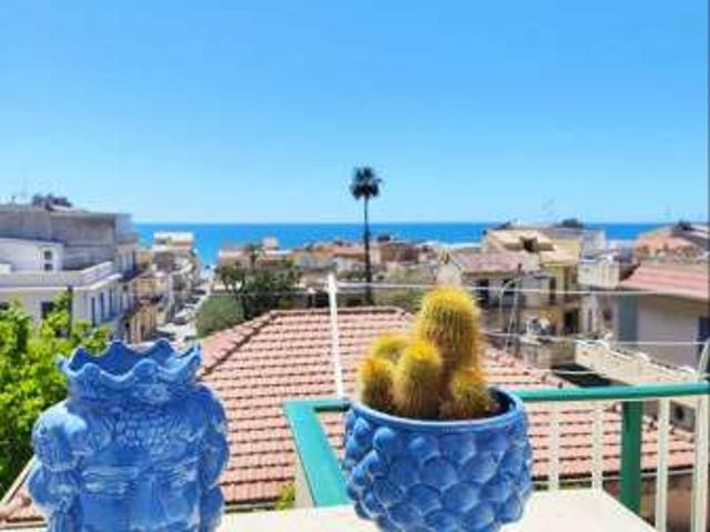 Villa Indipendente in affitto a Cava D'aliga, Sicilia