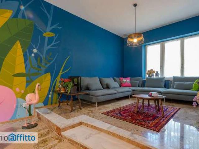 Villa Indipendente in affitto a Municipio 9, Milano