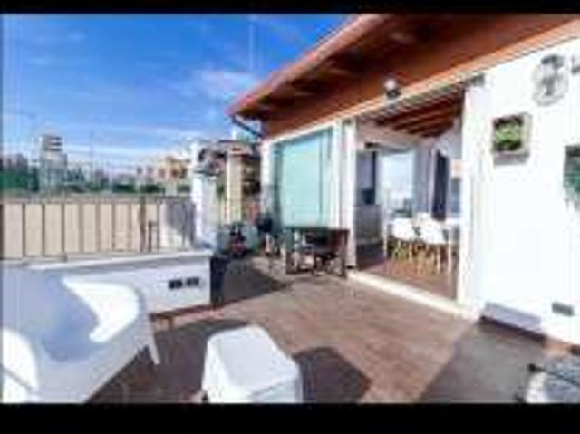Villa Indipendente in affitto a Puglia, Bari