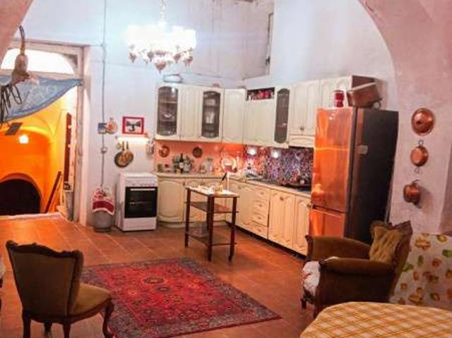 Villa Indipendente in affitto a Guardia Sanframondi, Campania