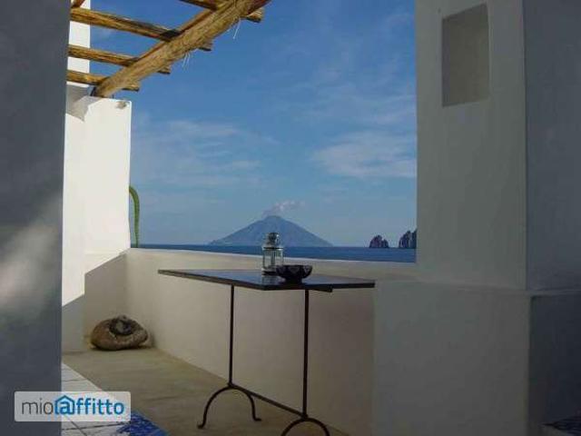 Villa Indipendente in affitto a Ditella, Panarea