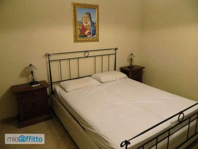 Villa Indipendente in affitto a Cappuccini, Ragusa