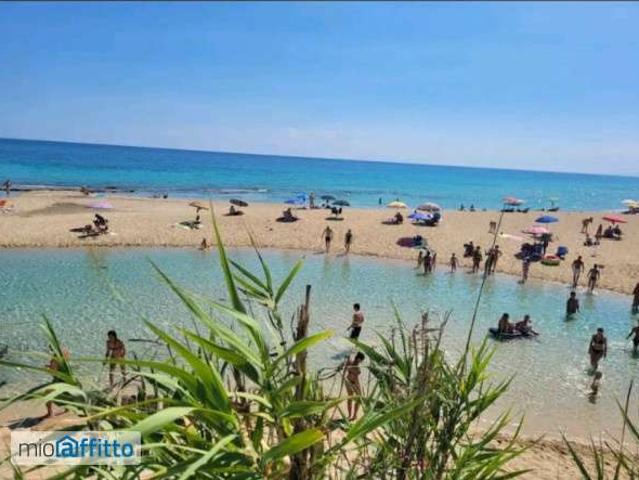 Villa Indipendente in affitto a Quota 12, Puglia