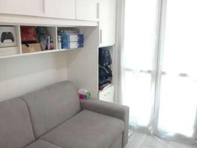 Villa Indipendente in affitto a Municipio 6, Milano