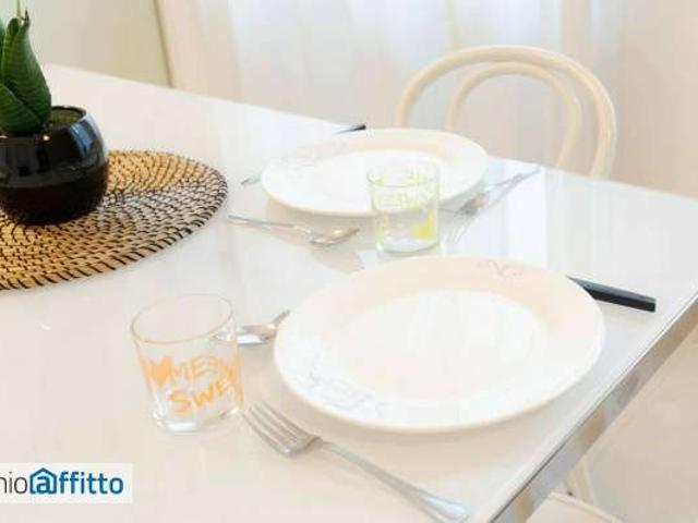 Villa Indipendente in affitto a Municipio 9, Milano