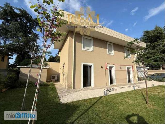 Villa Indipendente in affitto a Quartiere 3, Firenze
