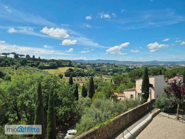 Villa Indipendente in affitto a Quartiere 4, Firenze