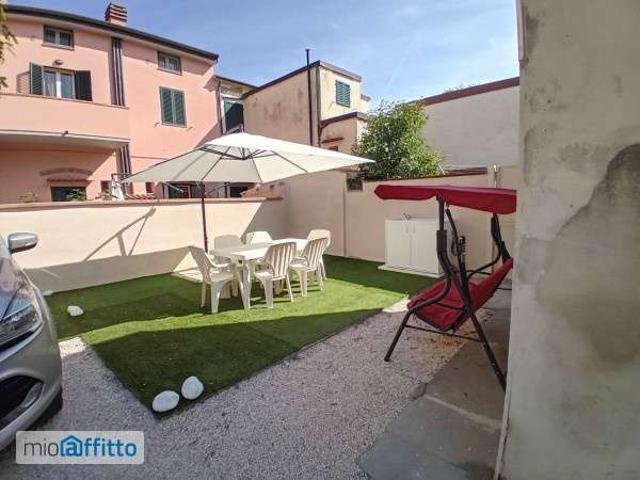 Villa Indipendente in affitto a Marina di Cecina, Cecina