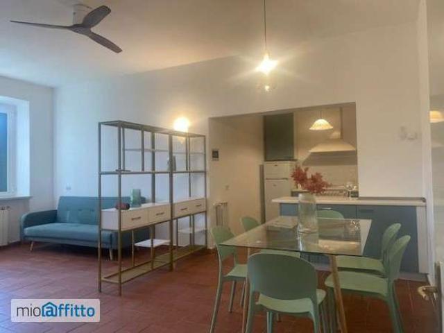 Villa Indipendente in affitto a Marina Di Massa, Toscana