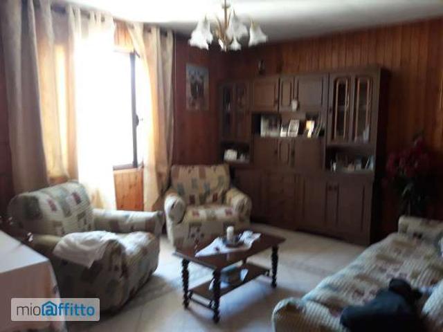 Villa Indipendente in affitto a Pizzoferrato, Abruzzo