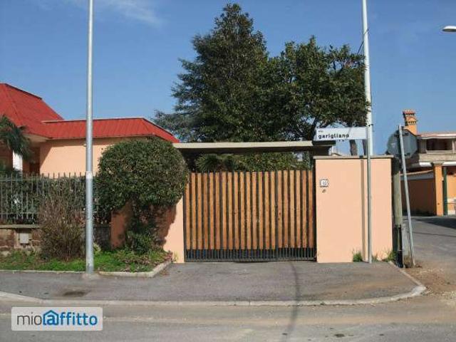 Villa Indipendente in affitto a Tognazzi, Roma Capitale