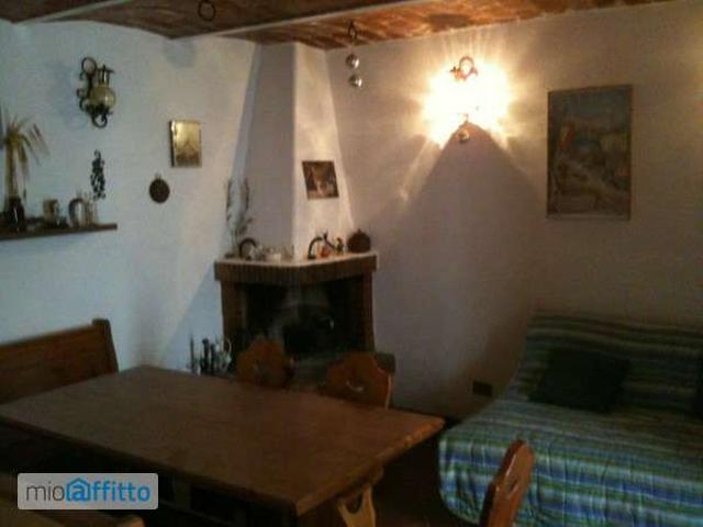 Villa Indipendente in affitto a Tornimparte, Abruzzo